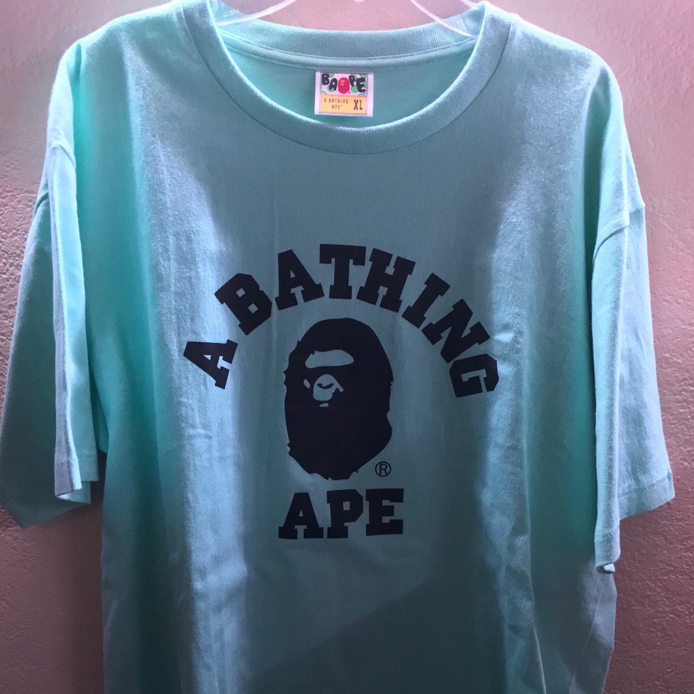 Bathing Ape Logo Tee - Picture 1 of 4